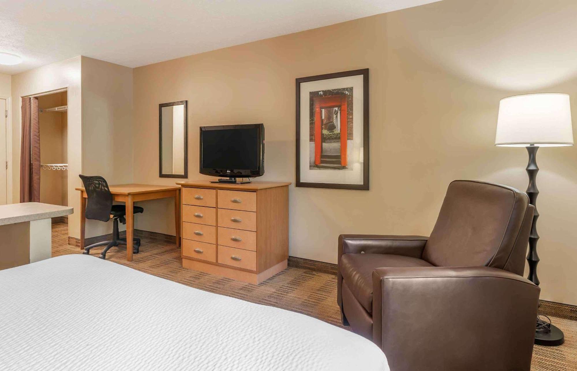 Extended Stay America Suites - Houston - Westchase - Westheimer Eksteriør billede